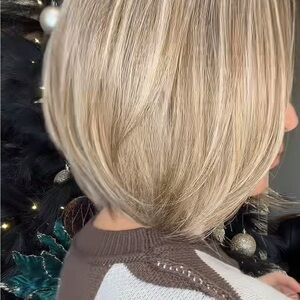 Elegant Blonde Hair Wig